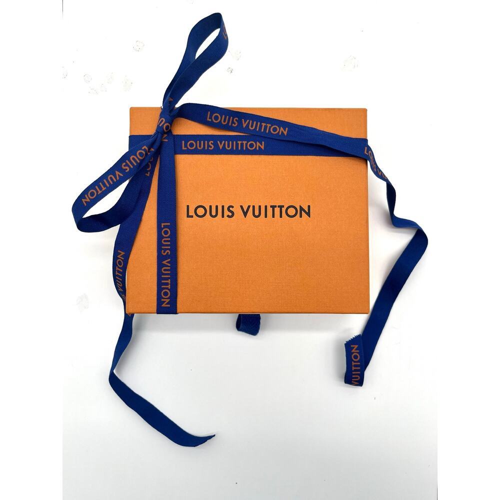LOUIS VUITTON Gift Box Set and Ribbon
